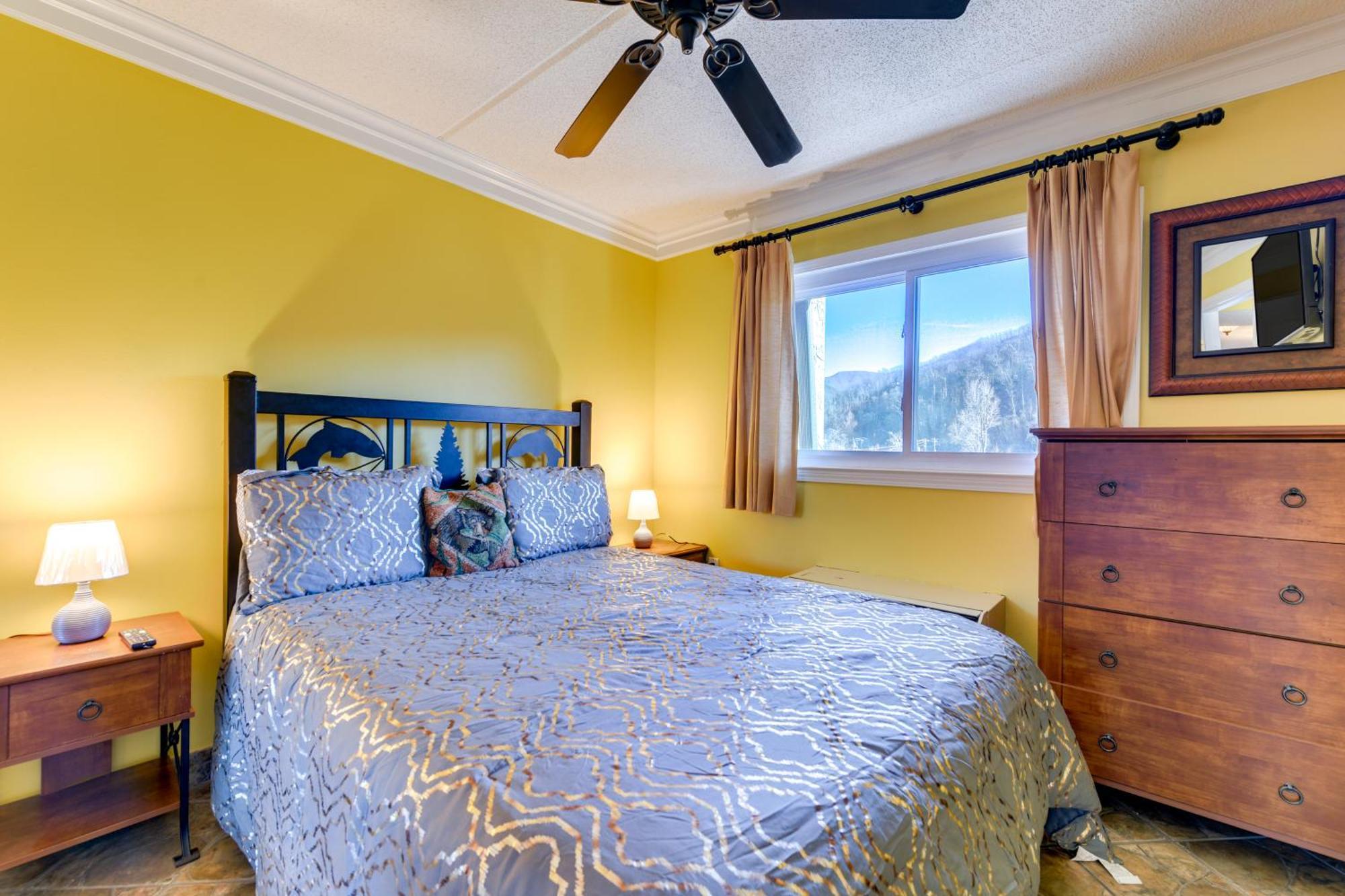 Downtown Gatlinburg Condo With Community Pool! Exterior foto